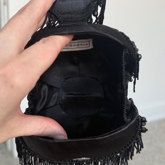 La Regale Small Evening Bag Round Elegant Black Fringe - Picture 4 of 7